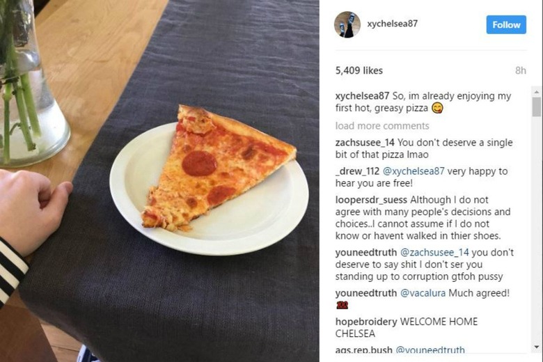 Chelsea Manning's pizza