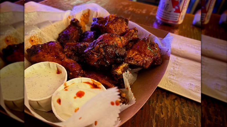 Wings at The Local, Atlanta
