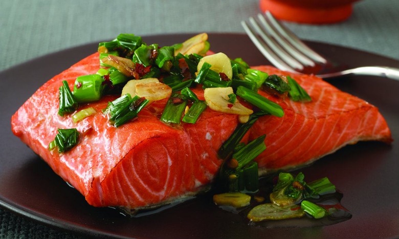 Chinese Crackling Scallion and Garlic Sauce