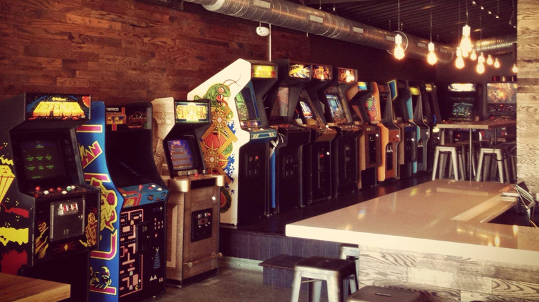 16-Bit Bar + Arcade Cincinnati