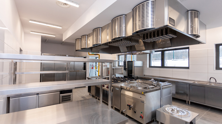 A stainless steel kitchen completely clean and shining