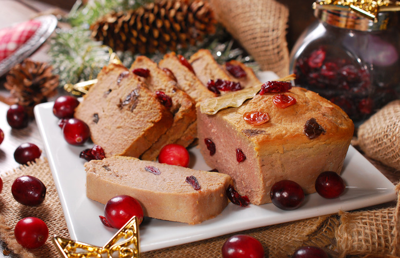 Chicken Liver Pâté with Cranberry Sauce