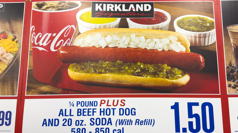 The Costco hot dog combo on the food court menu