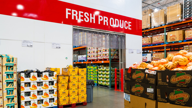 entrance to costco's fresh produce section