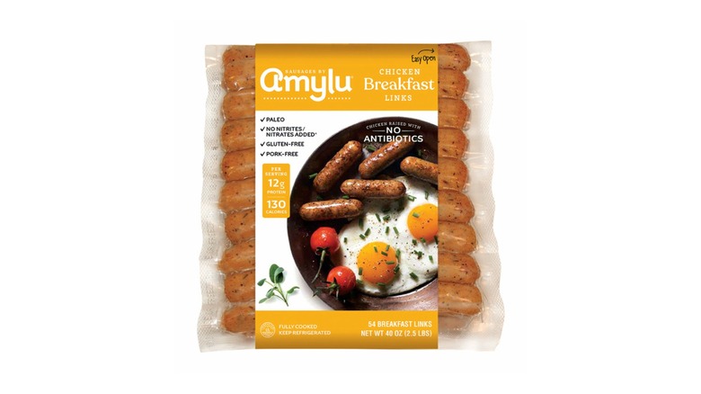 A package of Amylu chicken breakfast links on a white background
