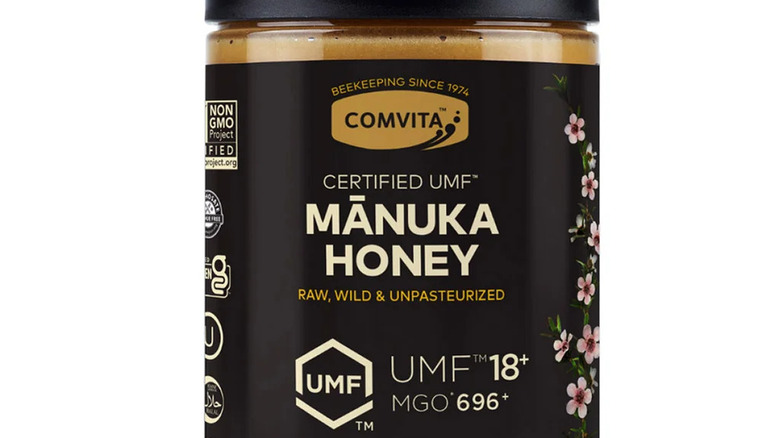 Manuka honey bottle
