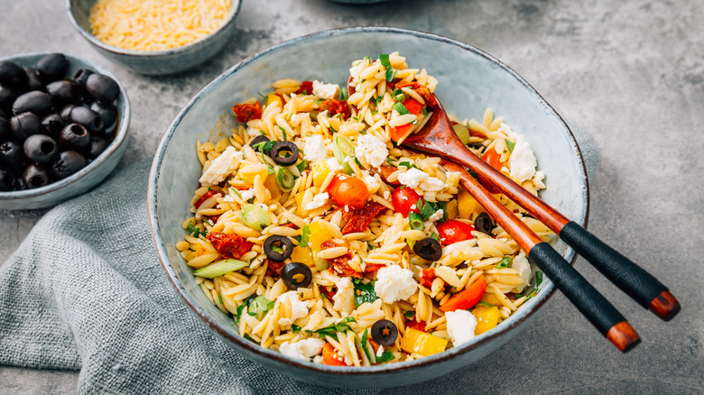 Orzo Greek pasta salad
