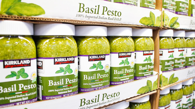Kirkland basil pesto