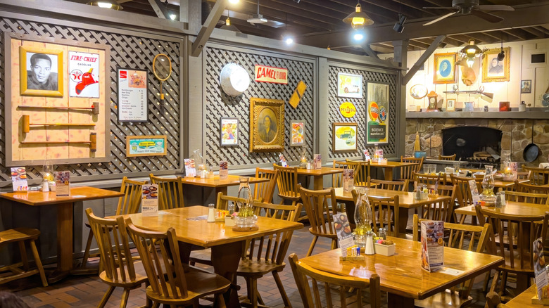 Inside of Cracker Barrel with empty tables
