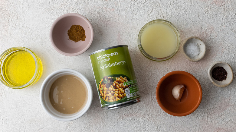 ingredients for hummus