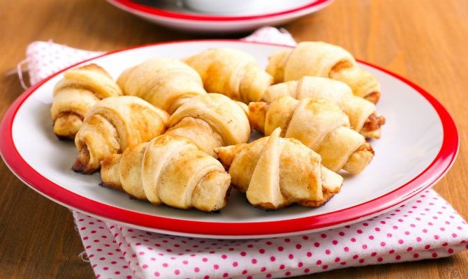 Crescent Roll Apple Dumplings Recipe