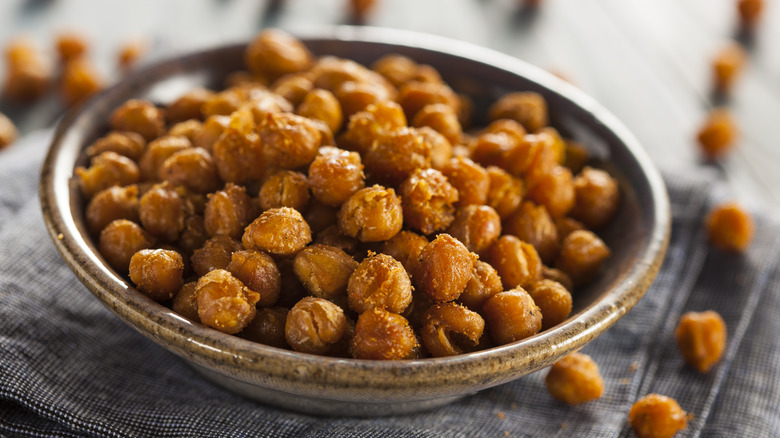 Crunchy chickpeas in a bowl