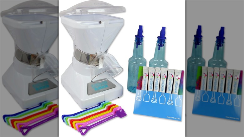 Little Snowie Max snow cone machine