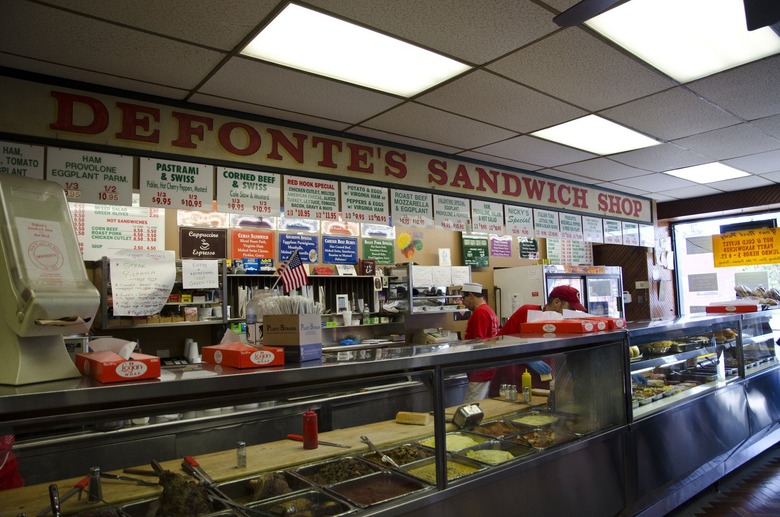 Daniel Defonte, Patriarch of Celebrated Defonte's Sandwich Shop in Brooklyn, Has Died