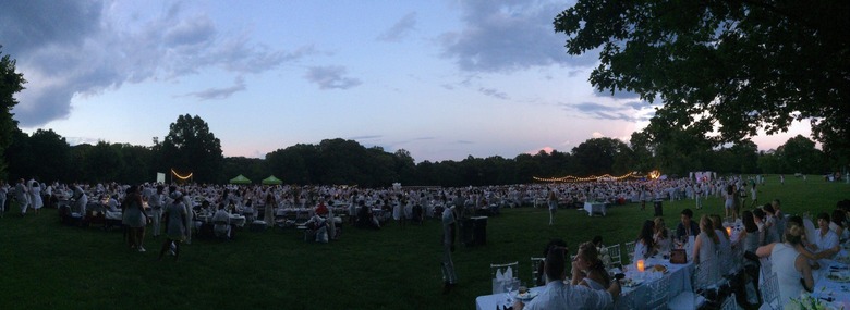 Dining in White With PopUp Dinner Brooklyn