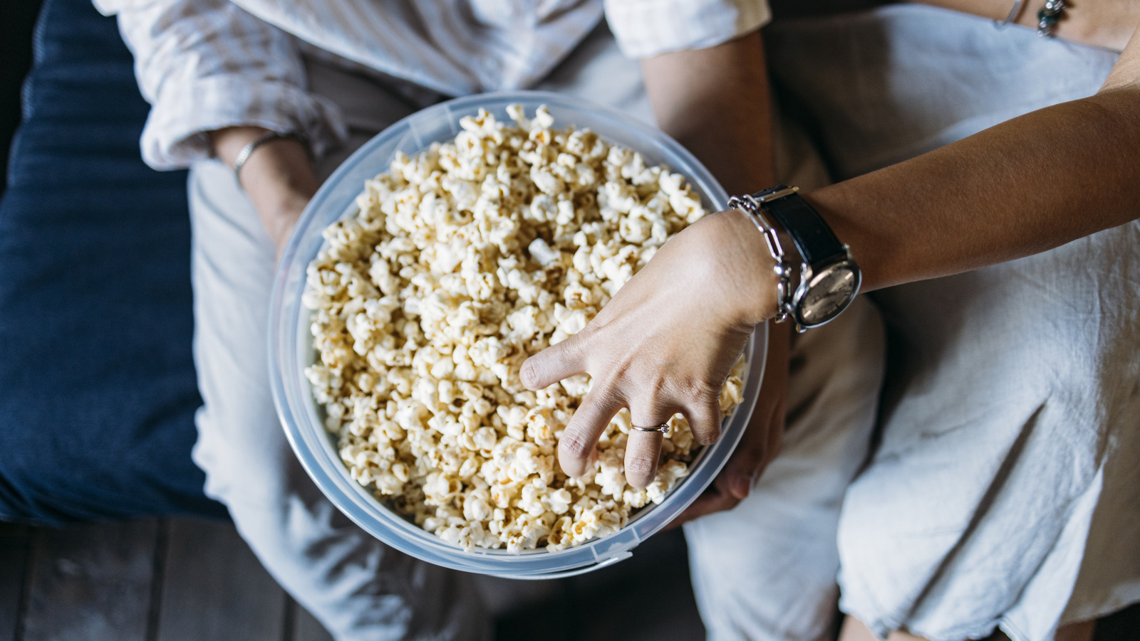Ditch The Bag! Here's How To Microwave Popcorn In A Bowl