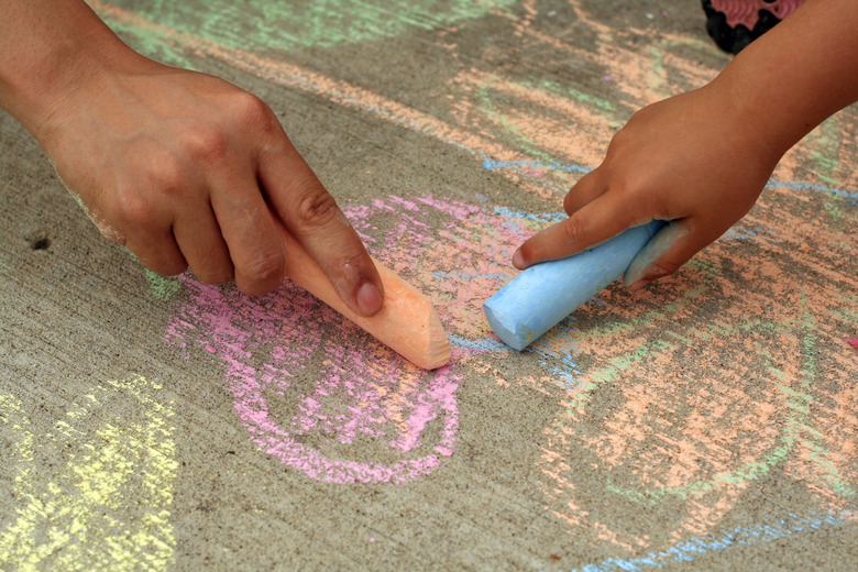 Sidewalk chalk obstacle course for kids