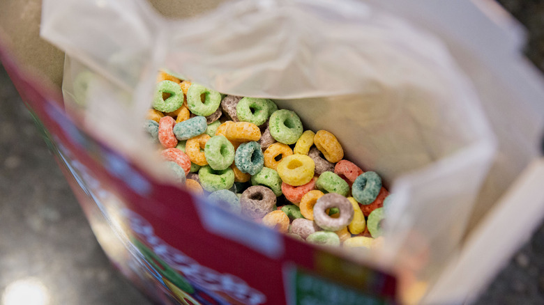 inside box of froot loops