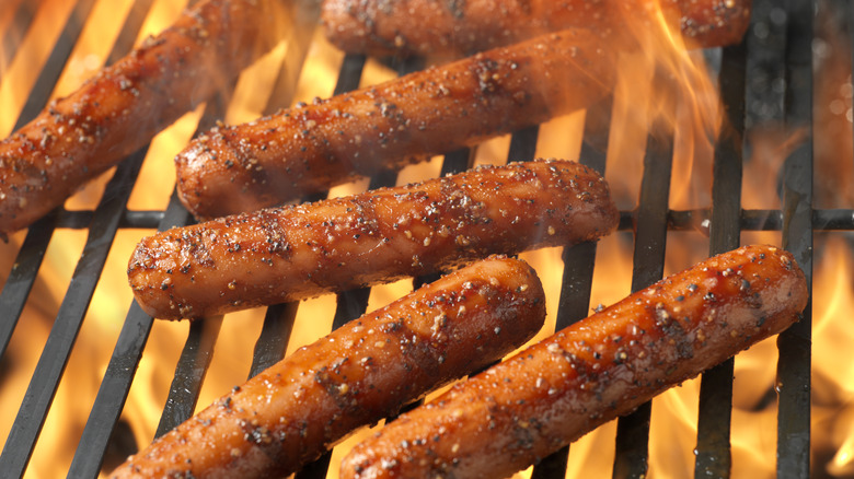 seasoned grilled hot dogs