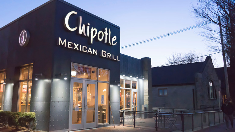 Chipotle Mexican Grill storefront