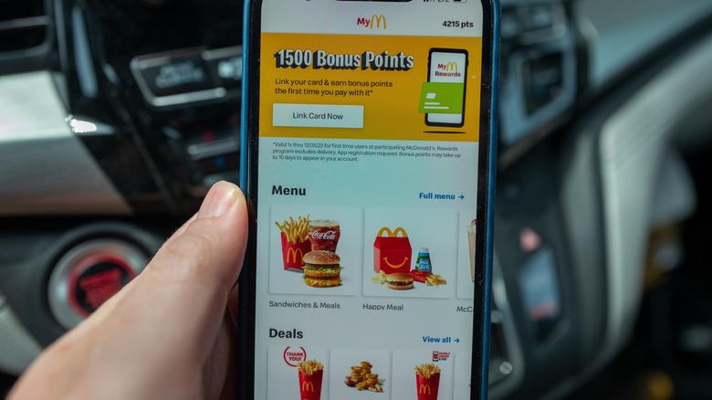person using McDonald's app