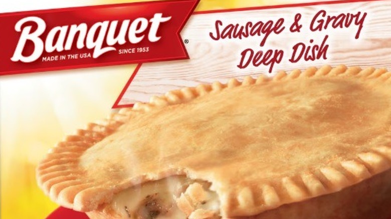 Banquet sausage and gravy deep dish package