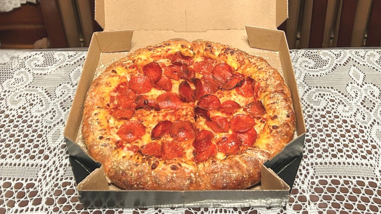 Does Domino's Have Stuffed Crust Pizza www.thedailymeal.com