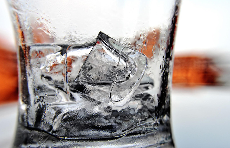 Mindlessly Refilling Glasses