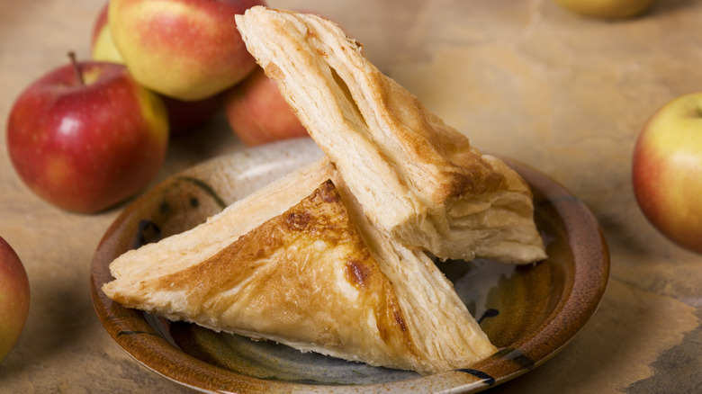 Apple strudel