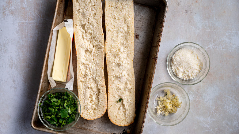 garlic bread ingredients