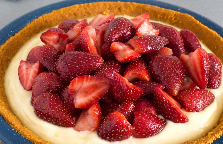 Easy, NoBake Alternatives for Pie Crust