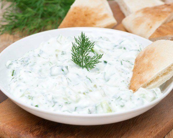Easy Tzatziki Sauce Recipe