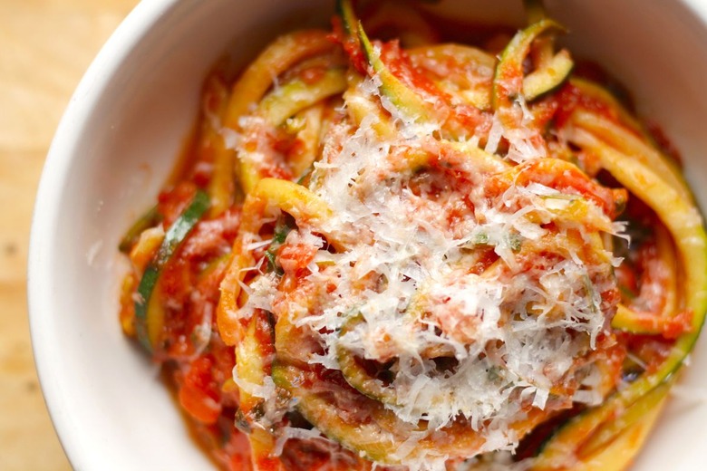 Zucchini Noodles With Olives and Tomato Sauce