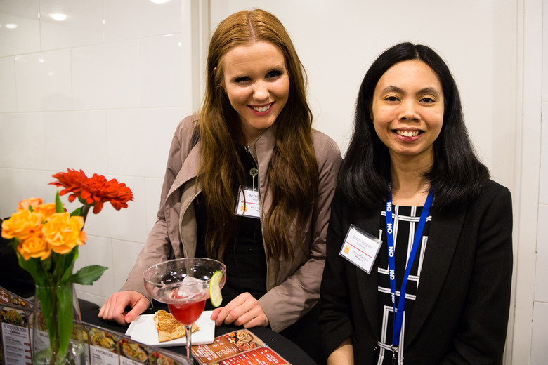 Guests enjoy cocktails and quesadillas 