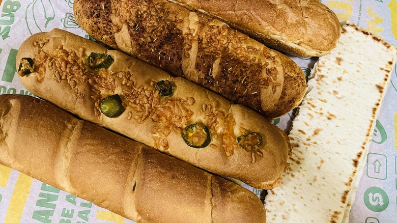 subway sandwich bread and flatbread