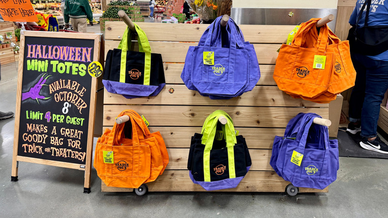 A display for Trader Joe's limited edition Halloween Mini Tote bags