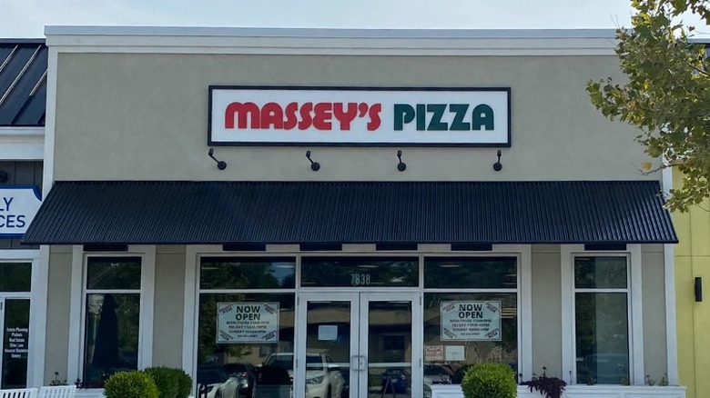 Massey's Pizza