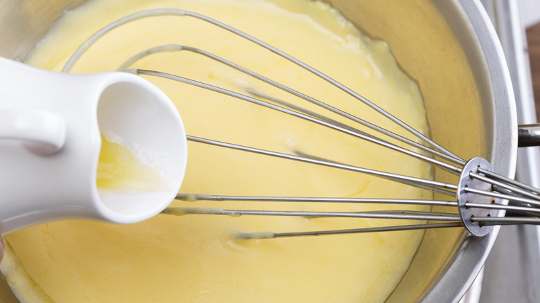 Kitchen whisker making hollandaise