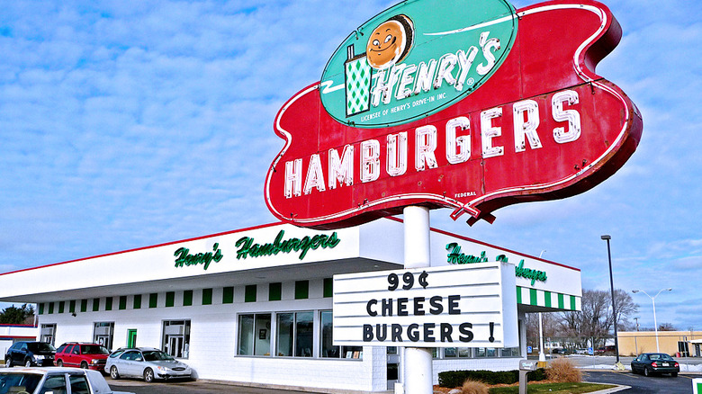 A shot of one of Henry's Hamburgers outlets.
