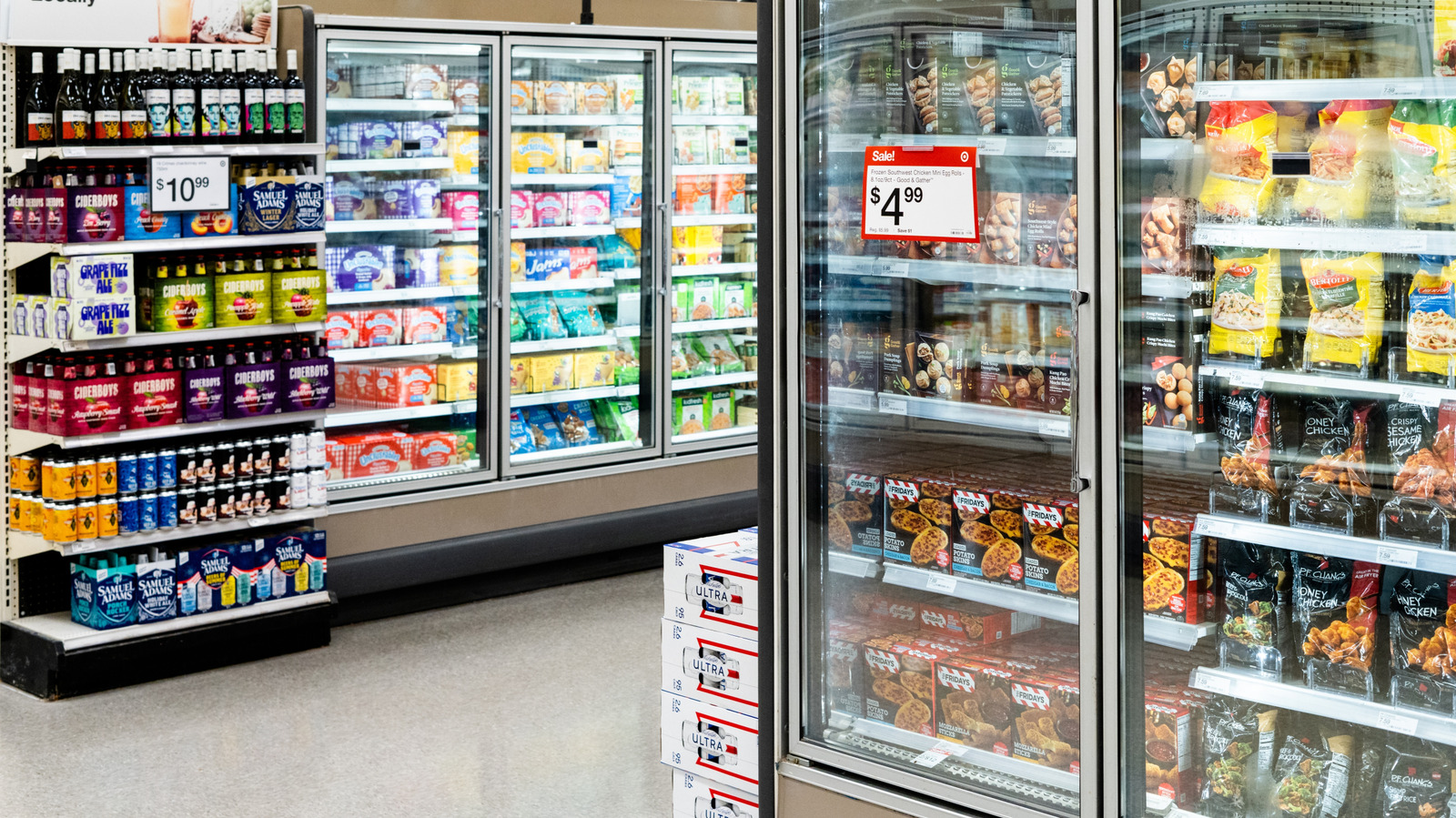 This Beloved Chain Makes The Best Freezer Aisle Fast Food Meal