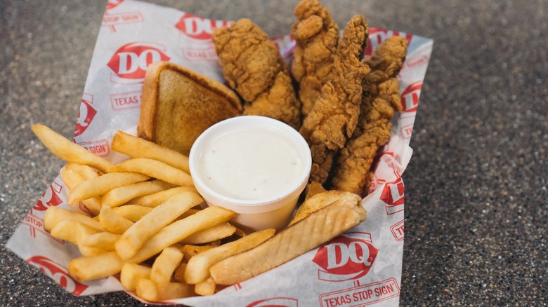 DQ Country Gravy and chicken