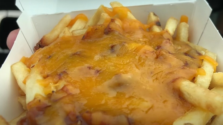 Wienerschnitzel Chili Cheese Fries