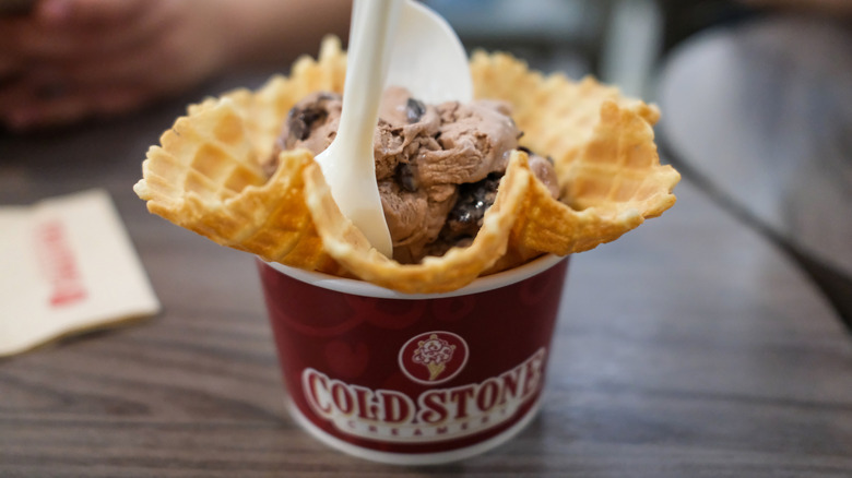 Ice cream in waffle cone dish