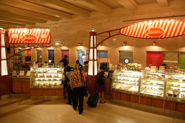 Fire Erupts at Junior's Cheesecake in Grand Central