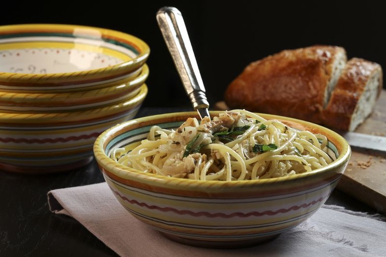 Spaghetti With Creamy Clam Sauce