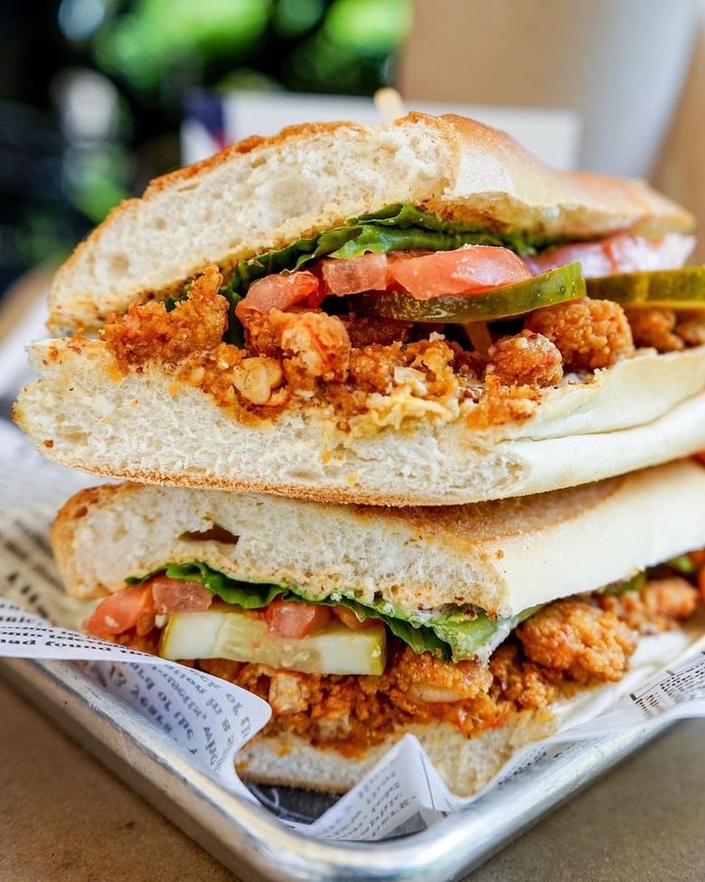 Shrimp or Crawfish Po'boy
