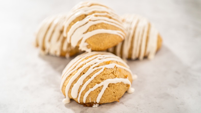 Eggnog cookies with icing