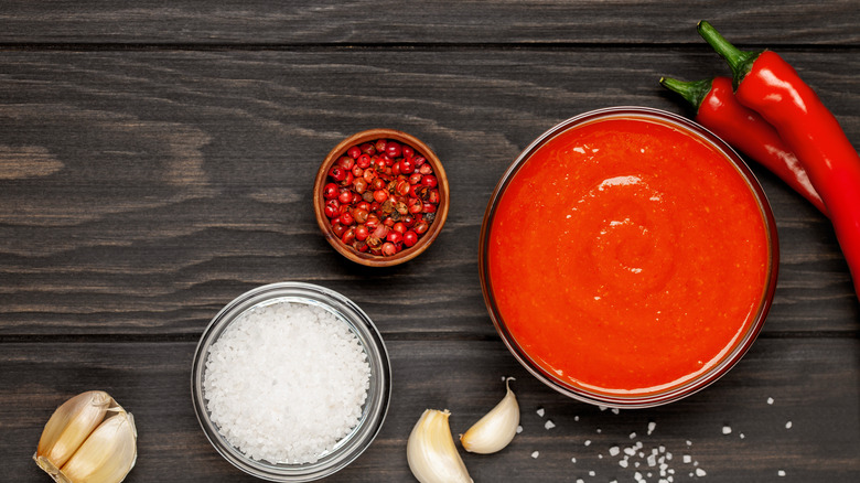 Birdseye of sriracha and salt 