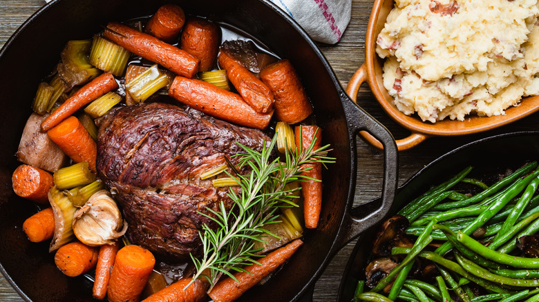 Pot roast with carrots, green beans and mashed potatoes