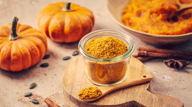 Pumpkin spice and small pumpkins